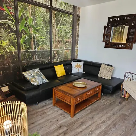 Appartement Le Jardin Imaginaire Champagnole Exterior photo