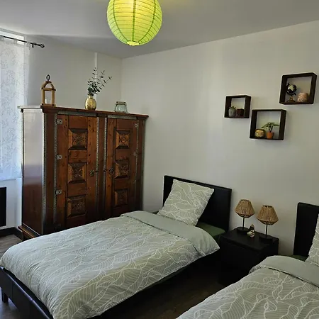 Appartement Le Jardin Imaginaire Champagnole Exterior photo