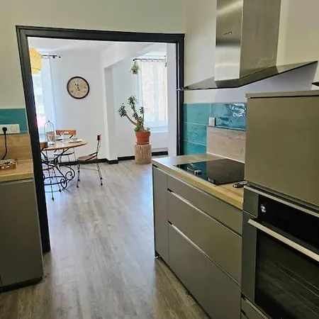 Appartement Le Jardin Imaginaire Champagnole Exterior photo